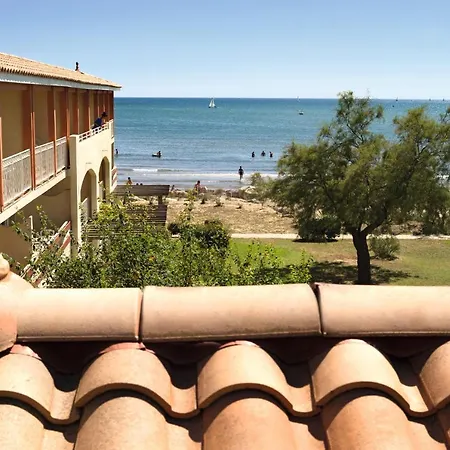 Hotell Sowell Family Grau Du Roi 4*