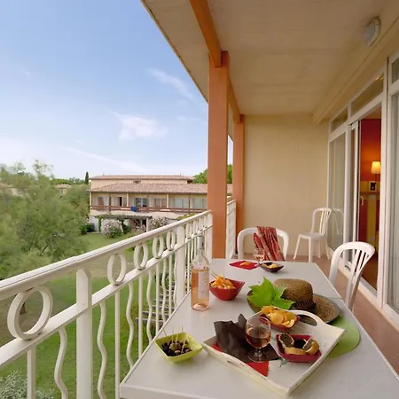 Sowell Family Grau Du Roi Hotel 4*