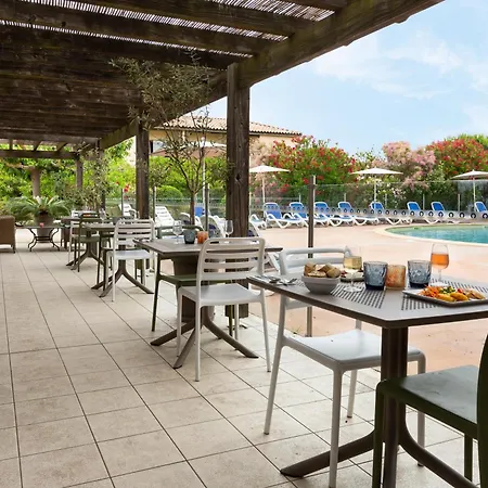 Hotell Sowell Family Grau Du Roi 4*